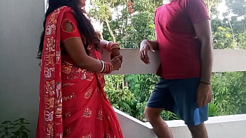 Bengali aunty gives a blowjob and gets fucked hard