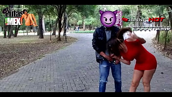 Danna, a provocative Latina, exposes her naked body in public and performs oral sex on an unfamiliar man in Chapultepec